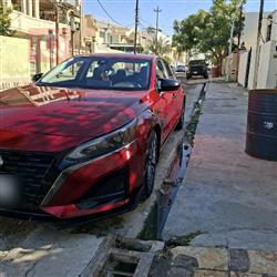 نيسان ألتيما